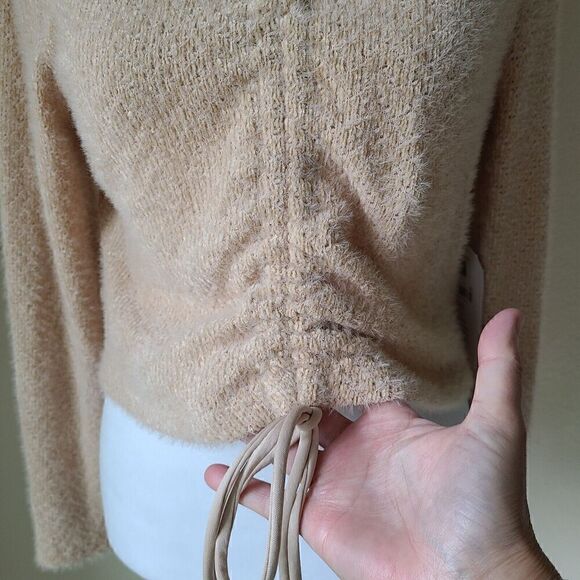 Ruched Altar'd State Sweater Large Cropped NEW Fitted V Neck Long Sleeve Cozy - Picture 2 of 12